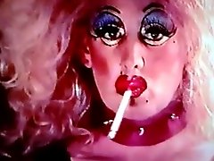 Smoking PVC Dragqueen