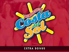 SCORE Classics: On Location Costa del Sol.--Extras