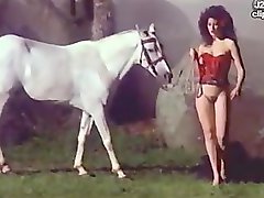 Vintage bottomless woman video